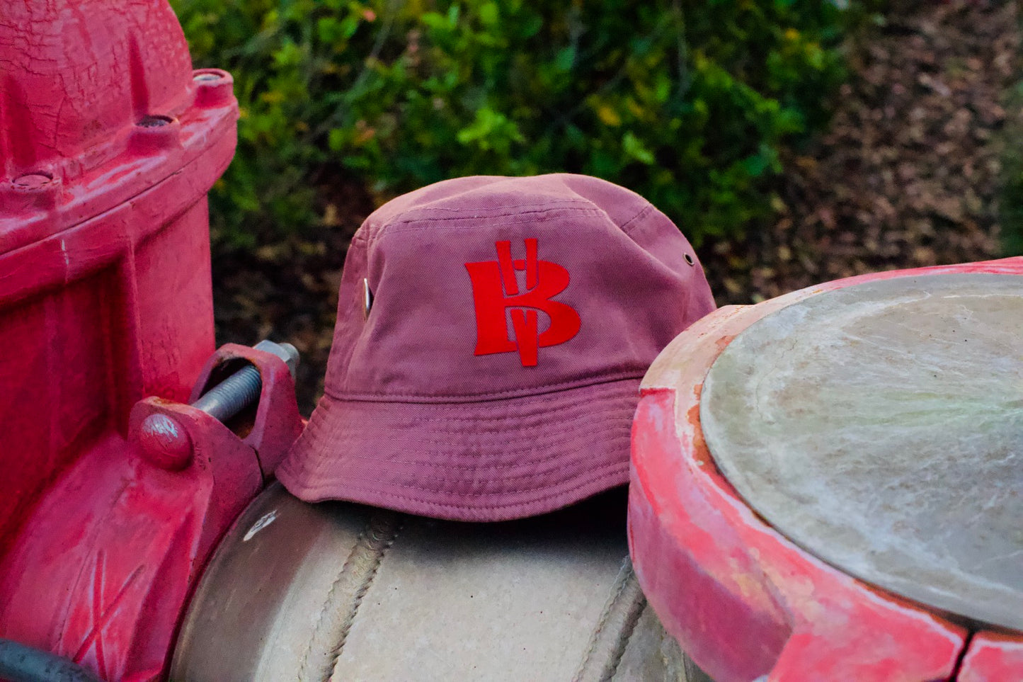 Mauve/Red BV Bucket Hat image 1