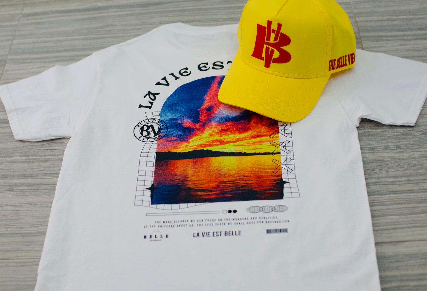 White Belle Vie Short Sleeve Back Sunset Graphic T-Shirt image 0